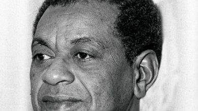 Photo of عملاق يكتب عن عملاق أكبر