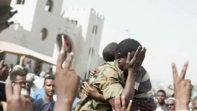 Photo of ثورة ديسمبر ٢٠١٨ السودانية ونظريات الثورة في العالم (2)