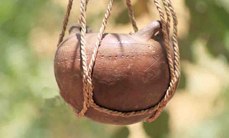 Photo of المعلاق والسحارة في البيت السوداني