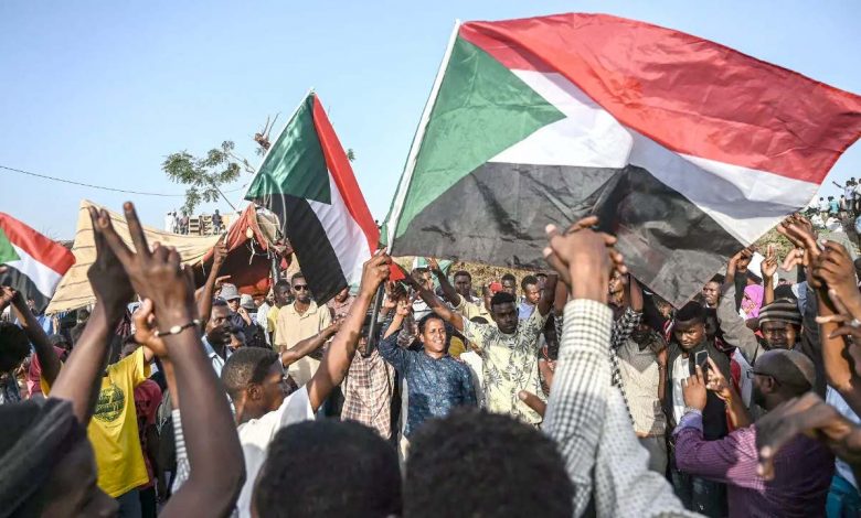 Photo of بين ثورتين