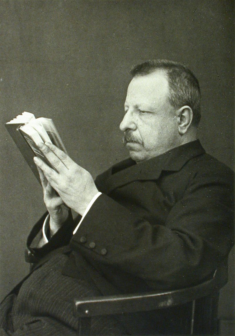 بينيديتو كروتشه: Benedetto Croce، 25 فبراير 1866 – 20 نوفمبر 1952 فيلسوف مثالي ومؤرخ وسياسي إيطالي